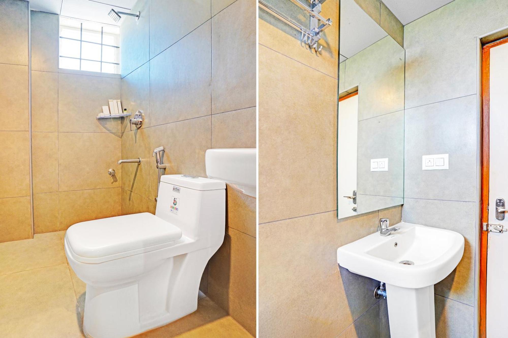 Super Townhouse Oak Electronic City Formerly Hotel Trubell Kammasandra Dış mekan fotoğraf