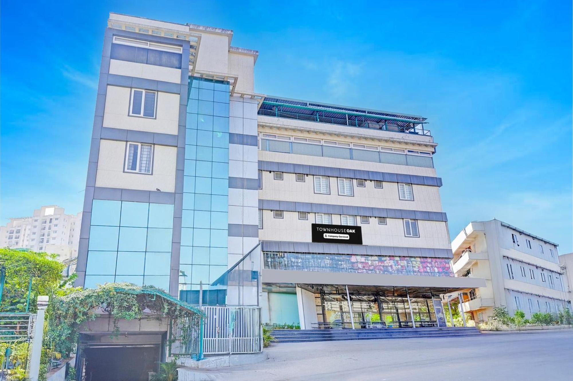 Super Townhouse Oak Electronic City Formerly Hotel Trubell Kammasandra Dış mekan fotoğraf